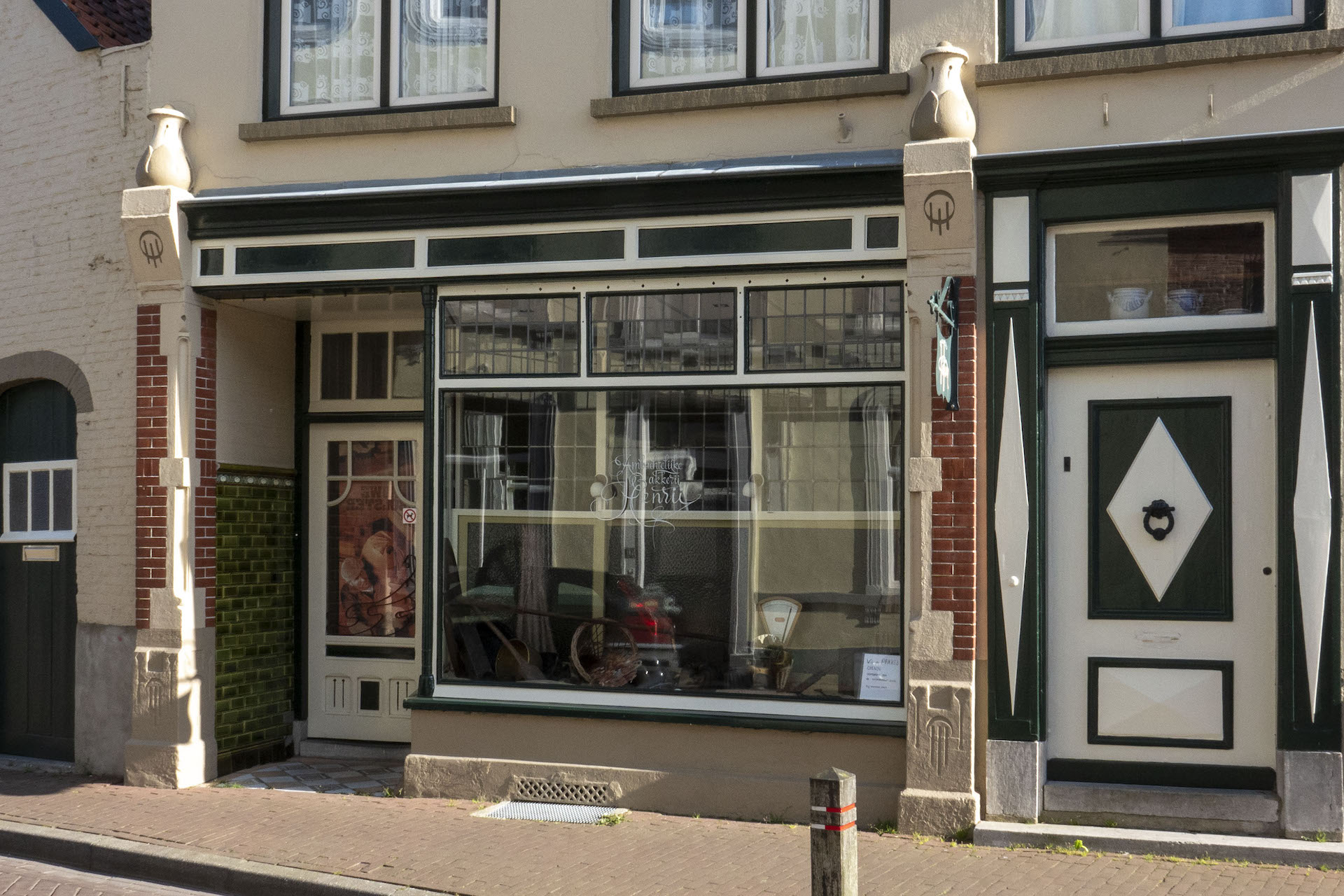 Kunstenfestival Aardenburg 2022 - Locaties - Voormalige Bakkerij Henry