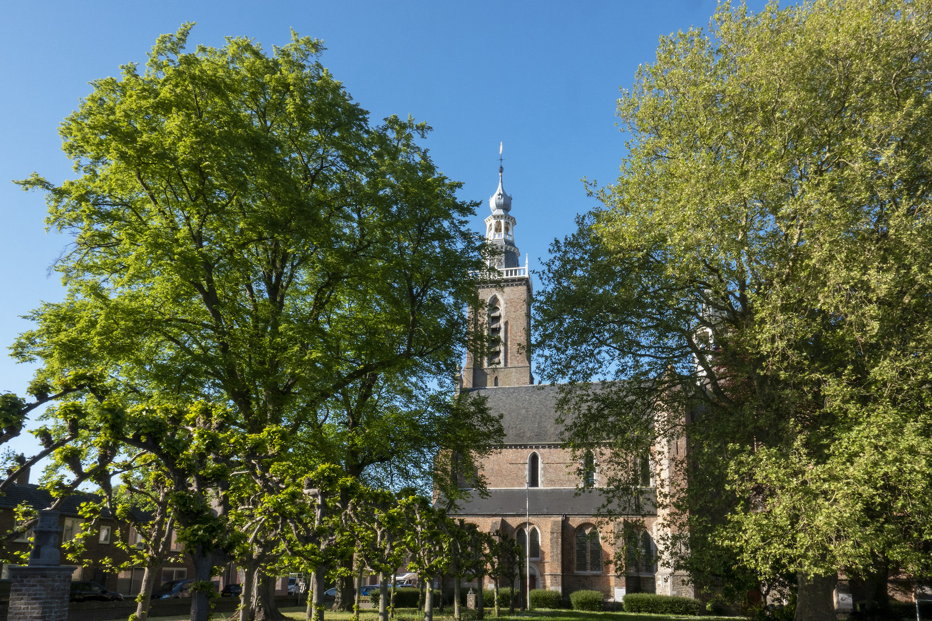 Kunstenfestival Aardenburg 2022 - Locaties - Tuin Sint Baafskerk