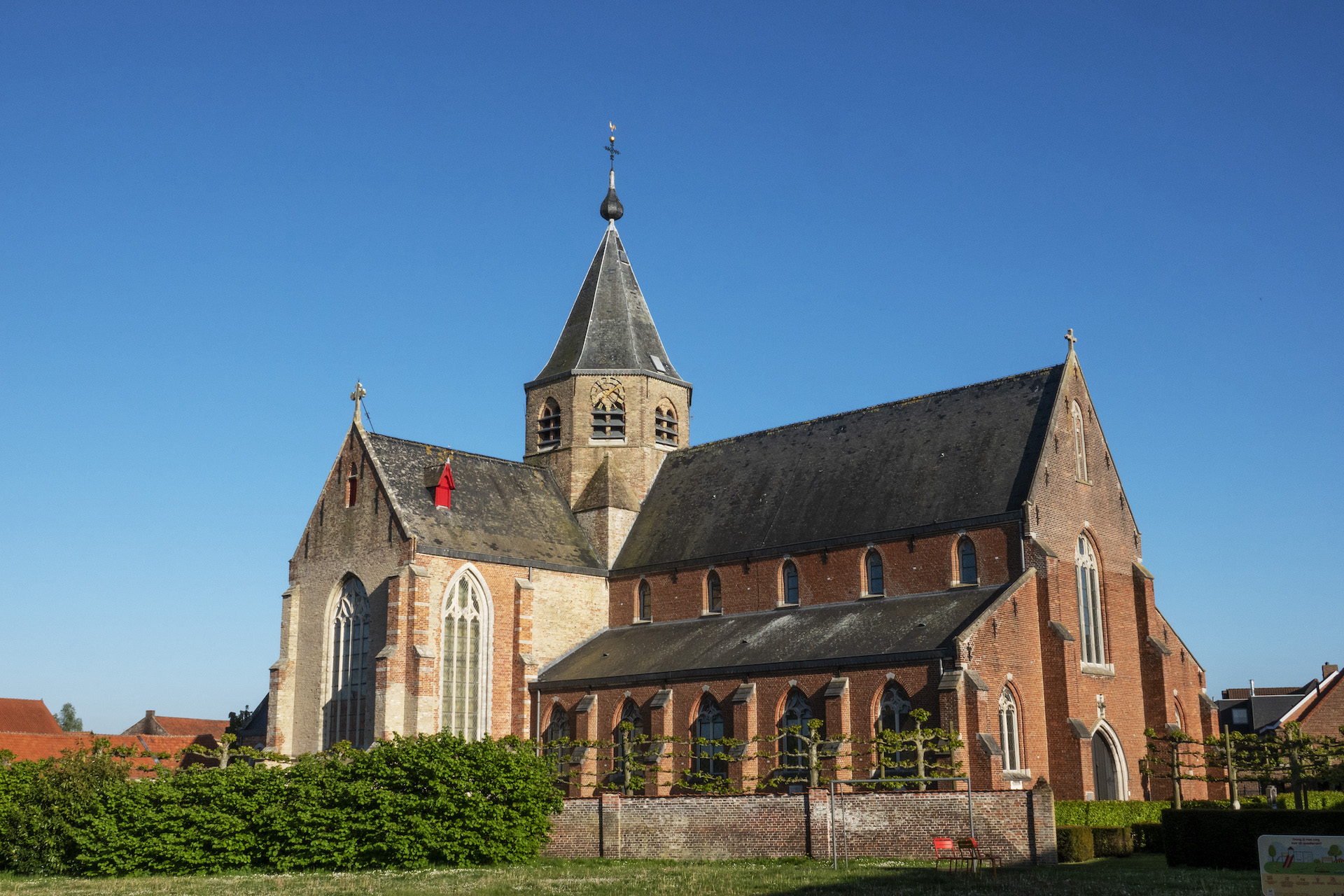 Kunstenfestival Aardenburg 2022 - Locaties - Sint-Petrus-en-Pauluskerk