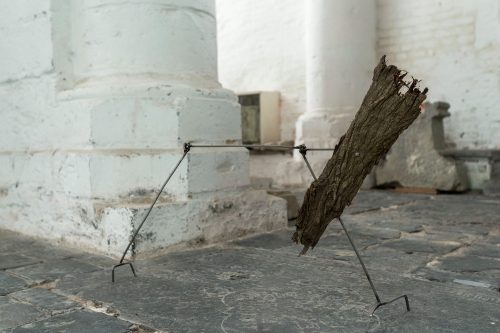 Kunstenfestival Aardenburg 2019 - Kunstenaars - Robert Soroko - Boomschors - © Foto Wietse Jongsma